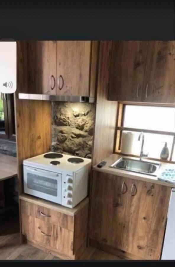 Χαρουλα Studio พาฟเลียนี ภายนอก รูปภาพ