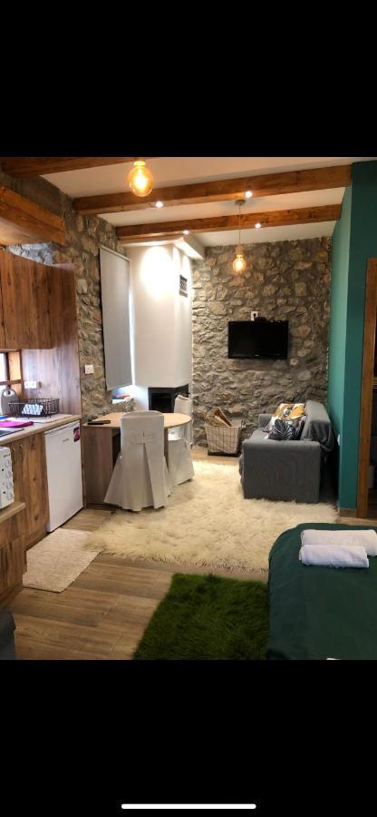 Χαρουλα Studio พาฟเลียนี ภายนอก รูปภาพ